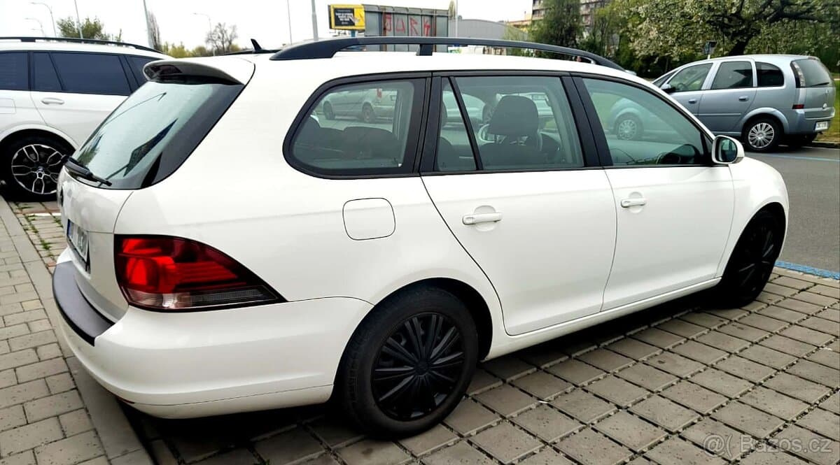 2012 Volkswagen GOLF - 8