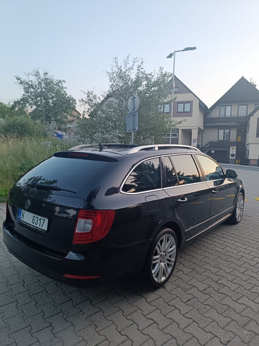 2013 Škoda SUPERB - 8