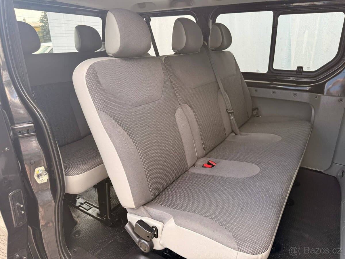 2011 Opel VIVARO - 8
