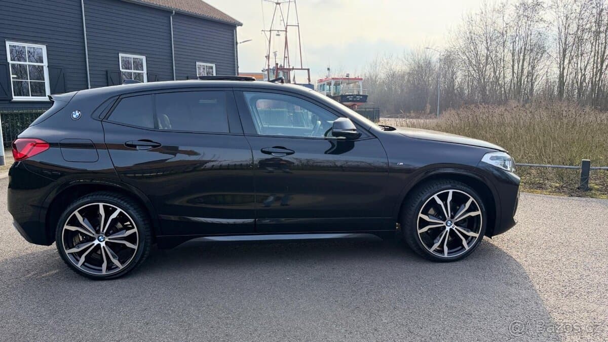 2019 BMW X2 - 8