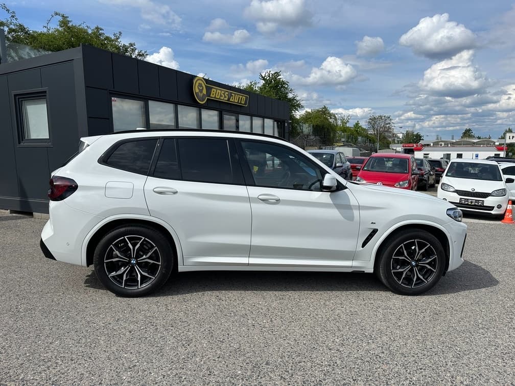 2022 BMW X3 - 8