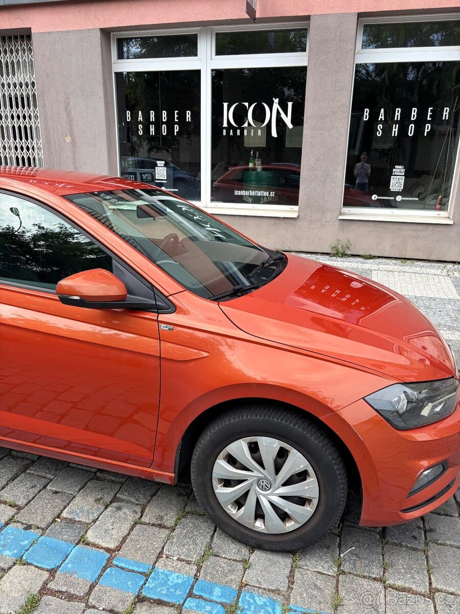 2018 Volkswagen POLO - 8