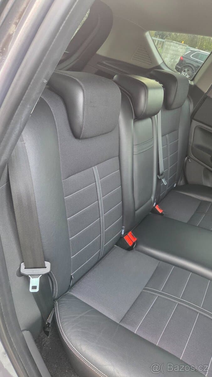 2012 Ford KUGA - 8