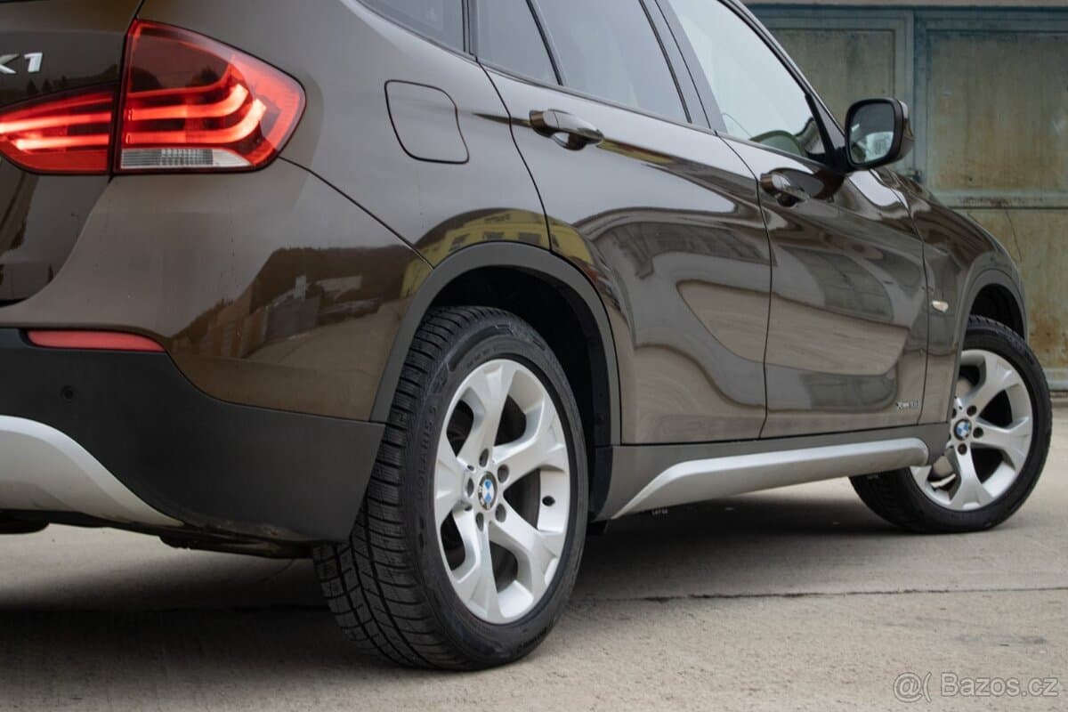 2011 BMW X1 - 8