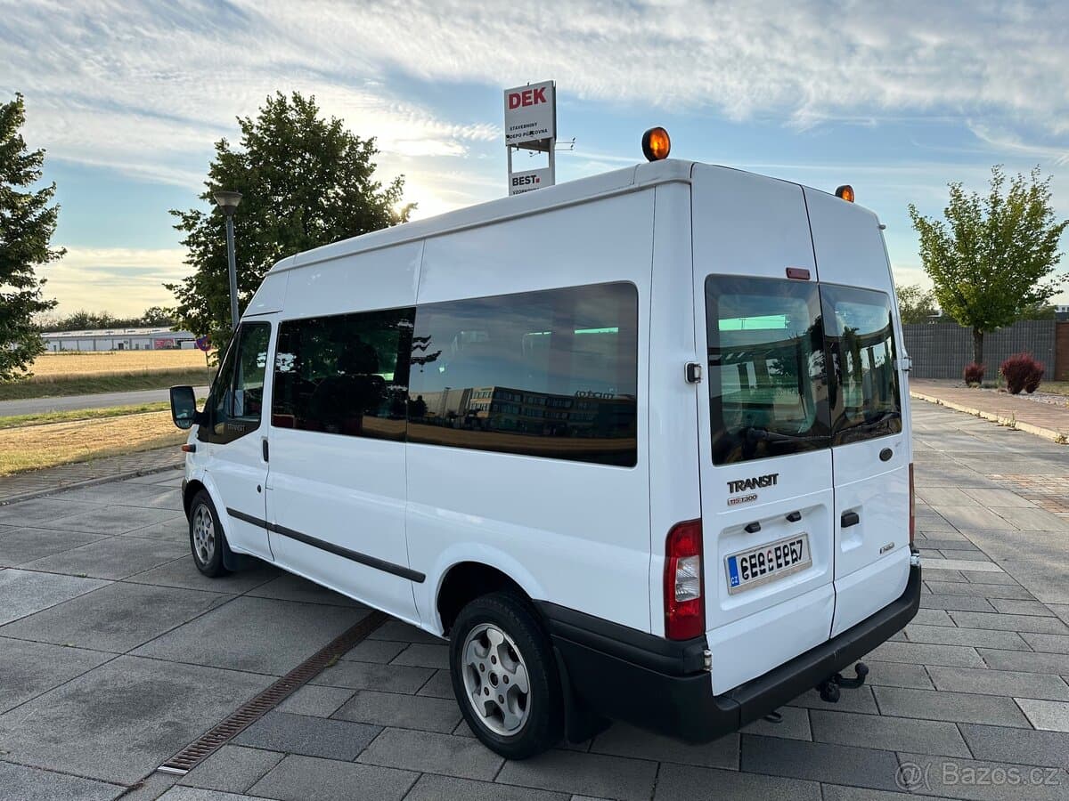 2011 Ford TRANSIT - 8