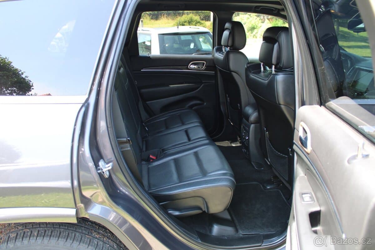 2014 Jeep CHEROKEE - 8