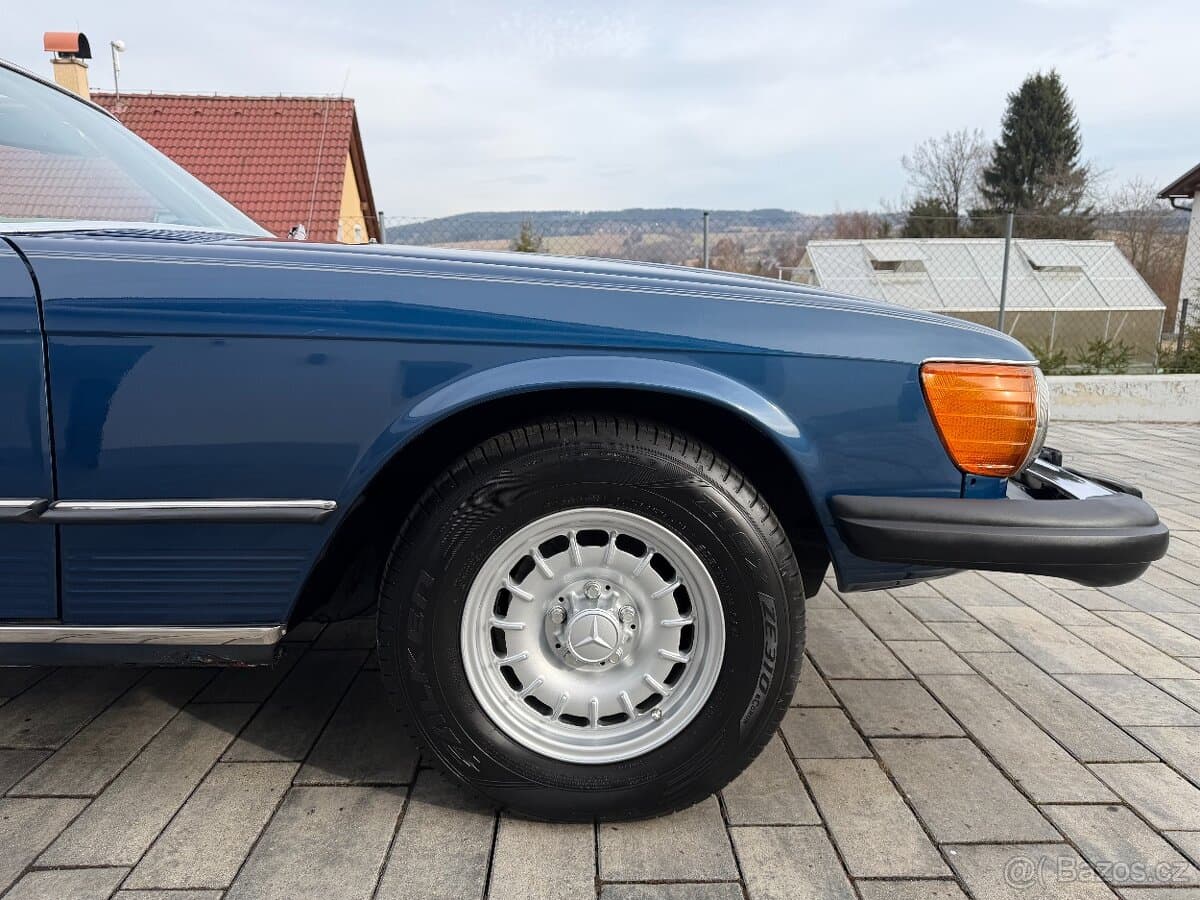 1976 Mercedes-Benz SL - 8