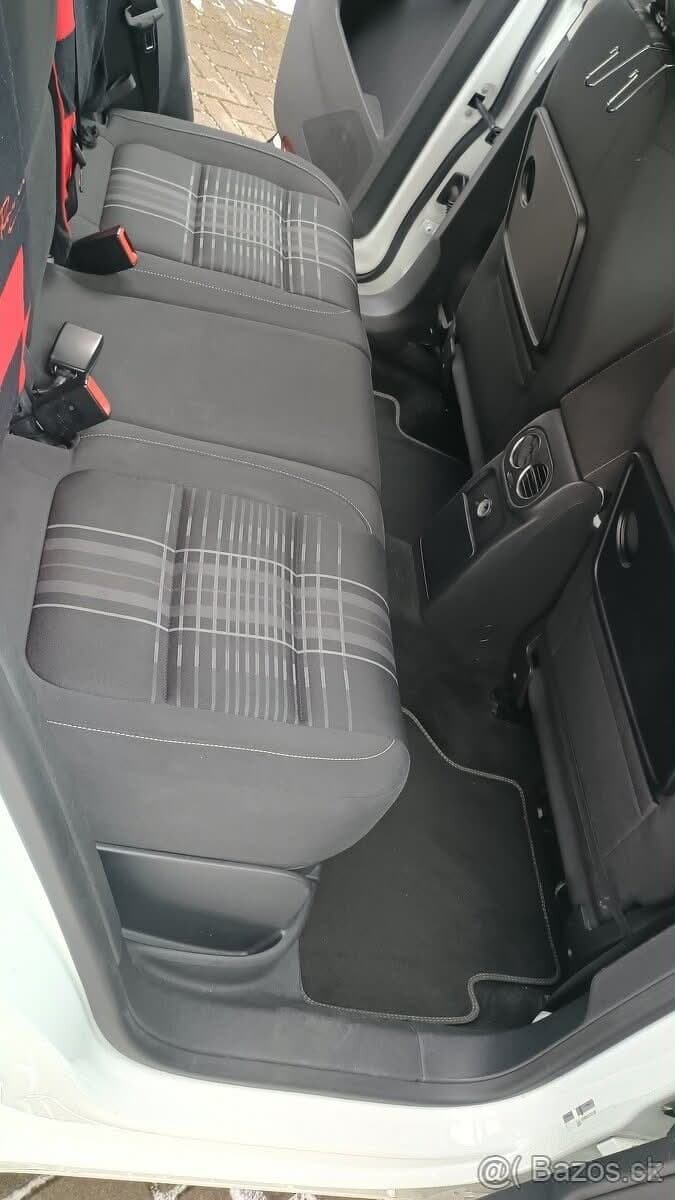 2015 Volkswagen TIGUAN - 8