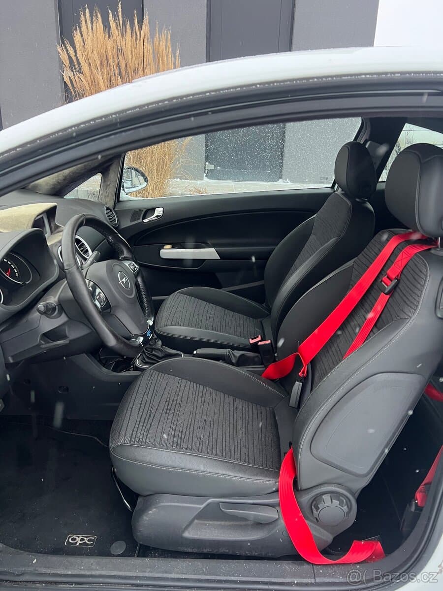 2010 Opel CORSA - 8