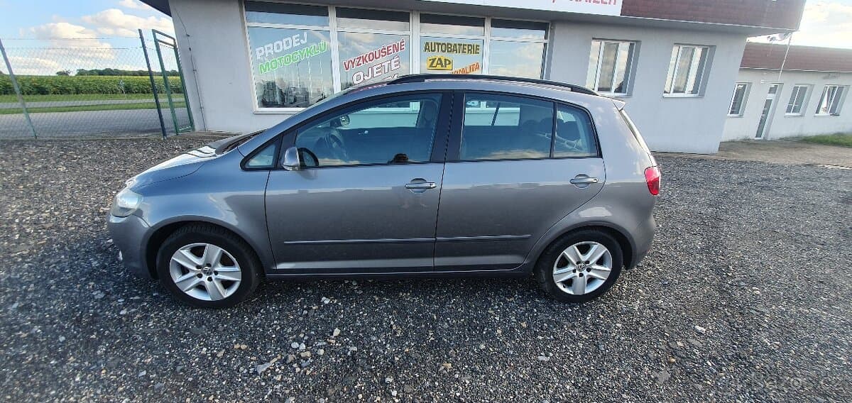 2009 Volkswagen GOLF - 8