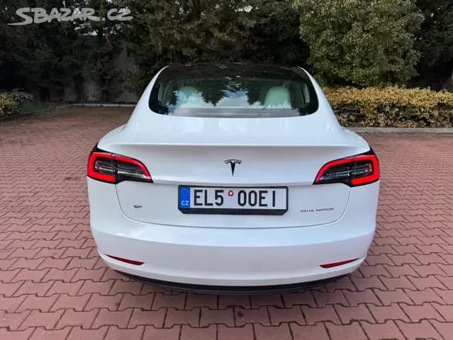2019 Tesla MODEL 3 - 8