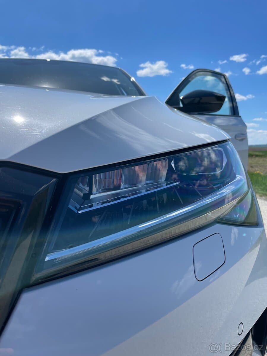 2022 Škoda SUPERB - 8