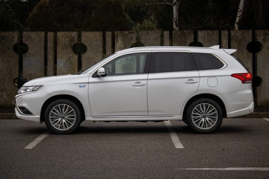 2021 Mitsubishi OUTLANDER - 8