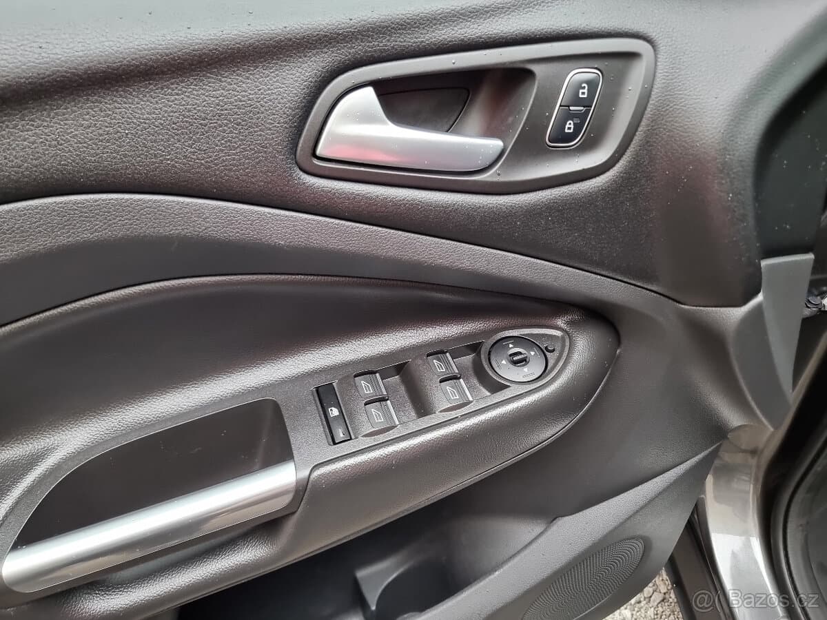 2017 Ford KUGA - 8