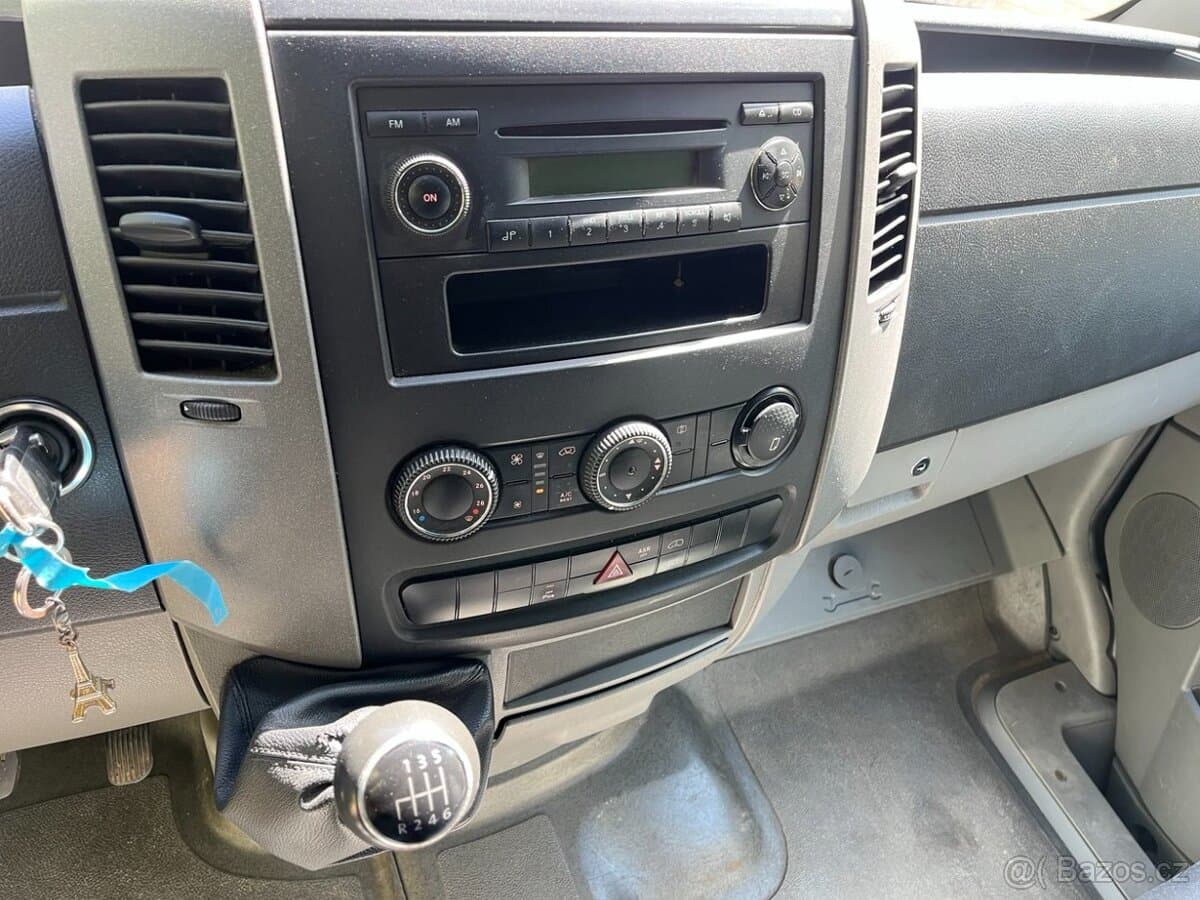 2012 Volkswagen OSTATNÍ - 8