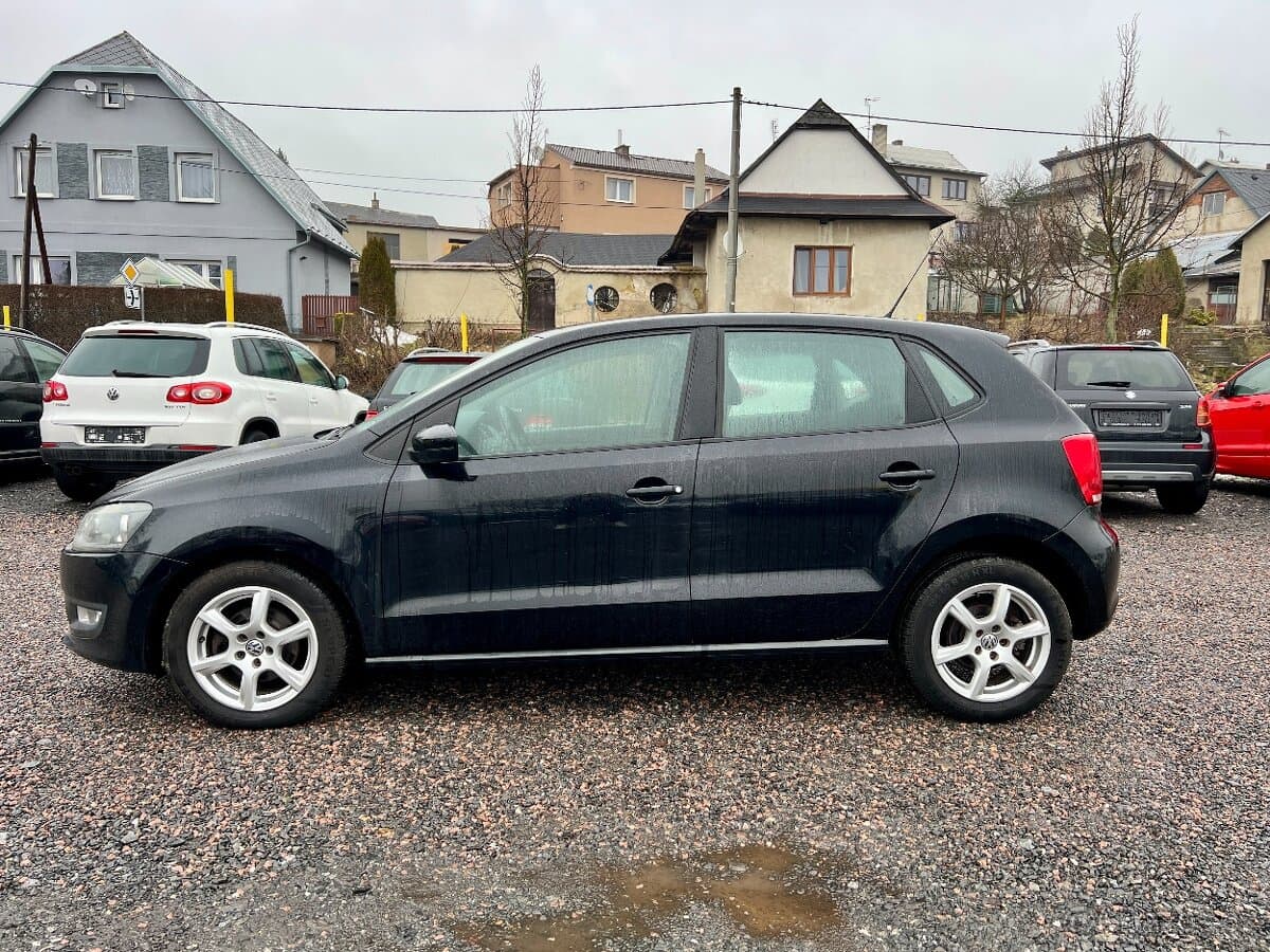 2012 Volkswagen POLO - 8