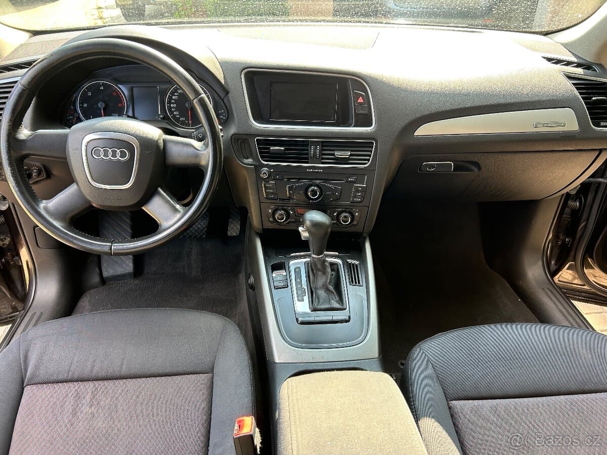 2010 Audi Q5 - 8