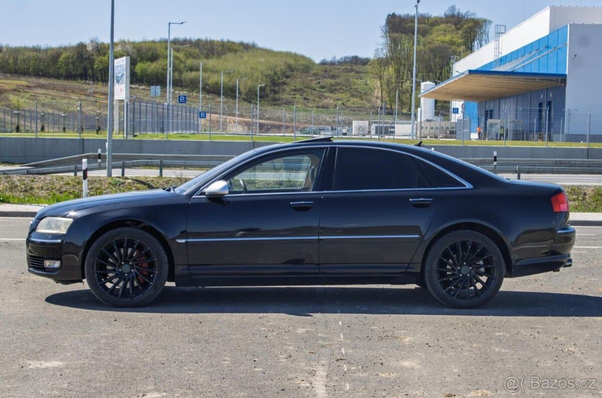 2007 Audi A8 - 8