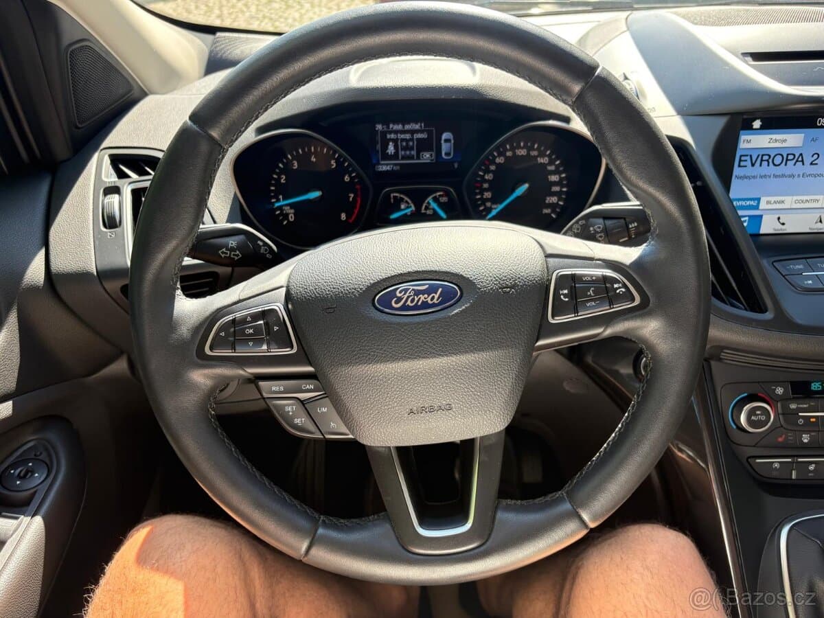 2019 Ford KUGA - 8