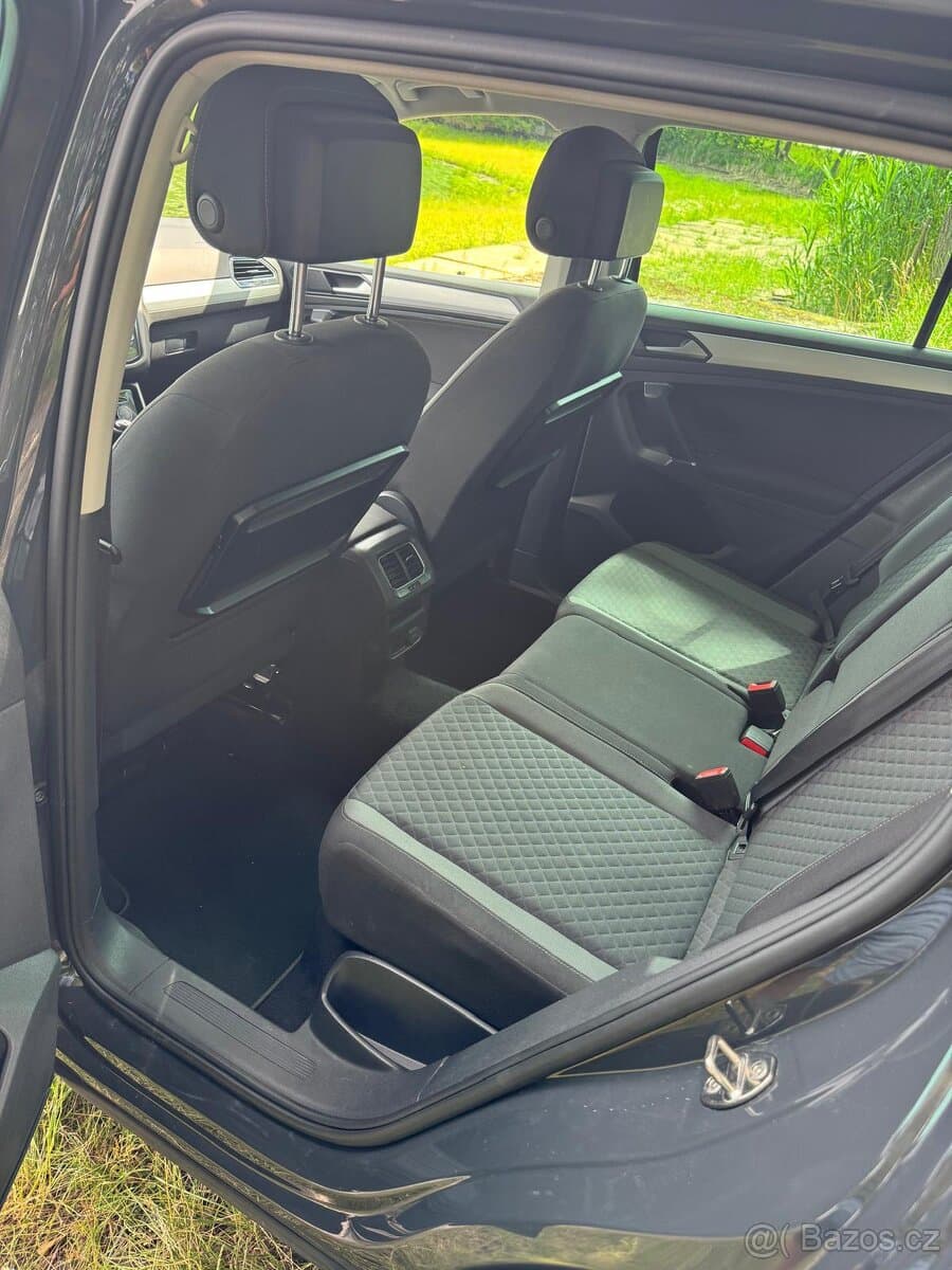 2016 Volkswagen TIGUAN - 8