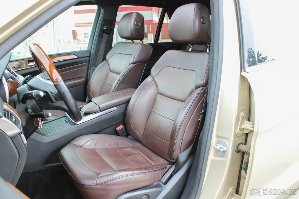 2012 Mercedes-Benz M-CLASS - 8