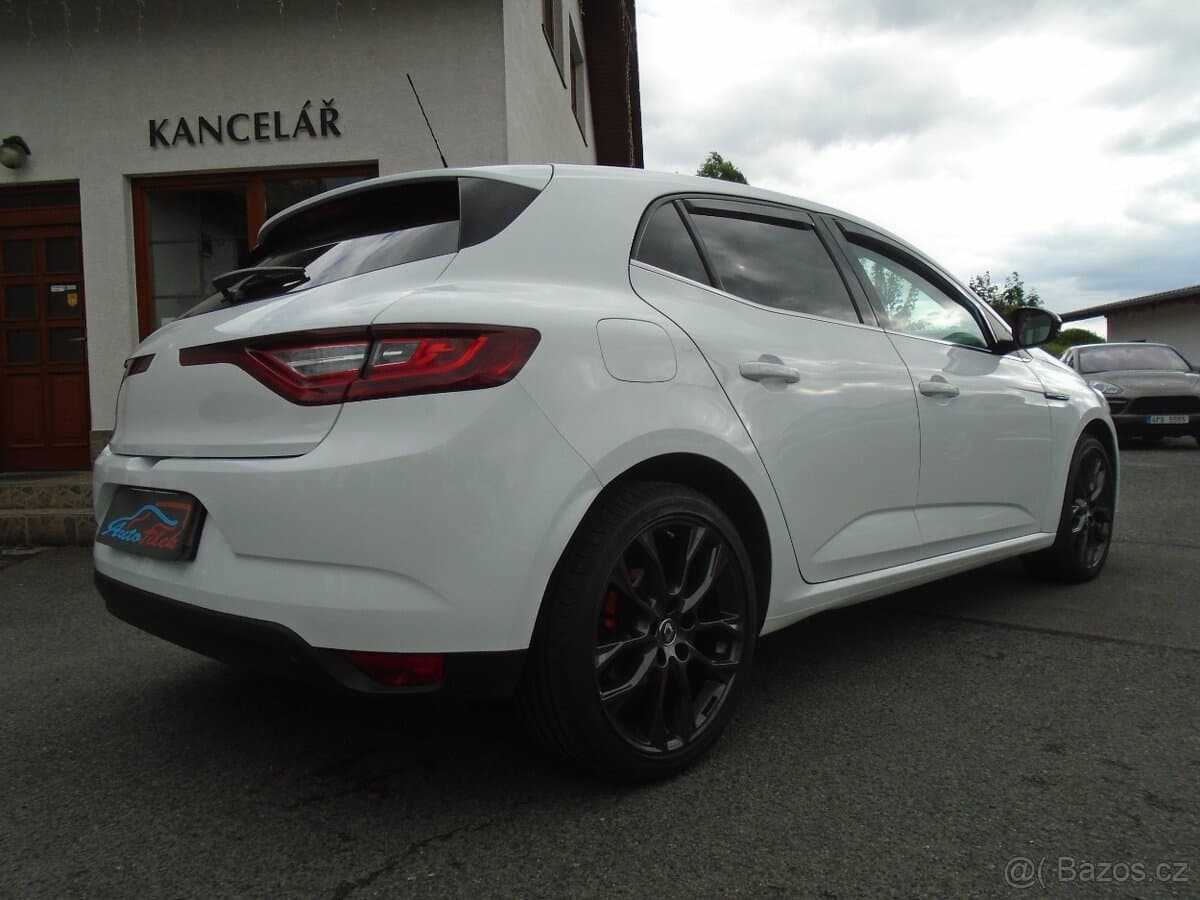2018 Renault MEGANE - 8