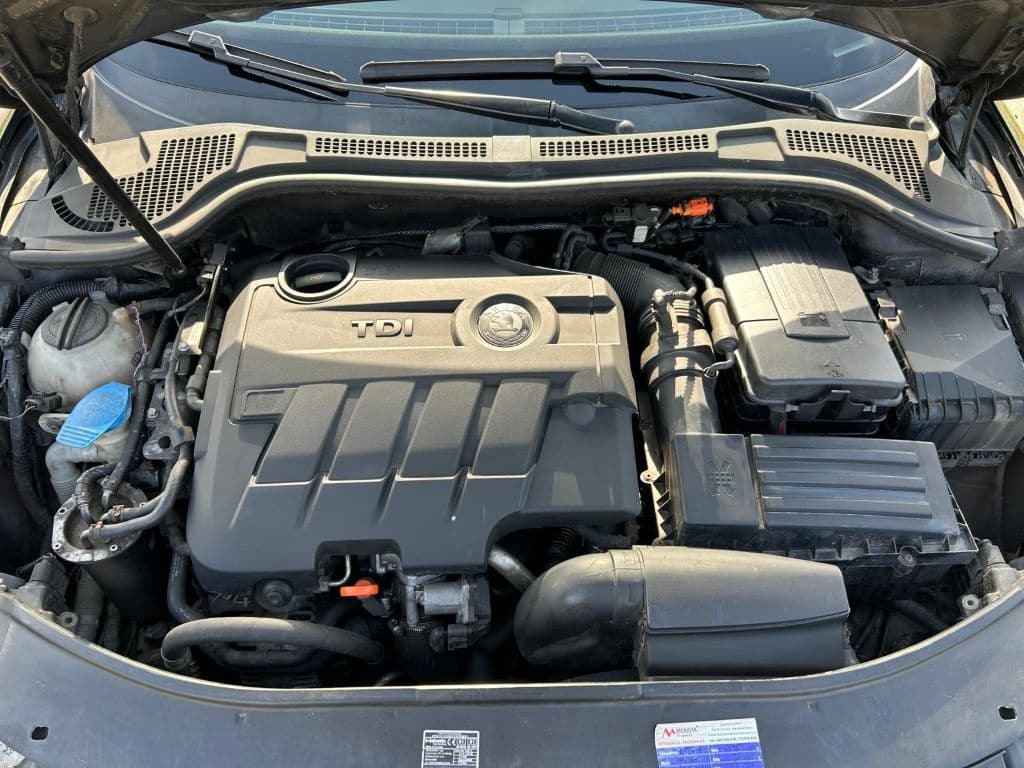 2010 Škoda SUPERB - 8