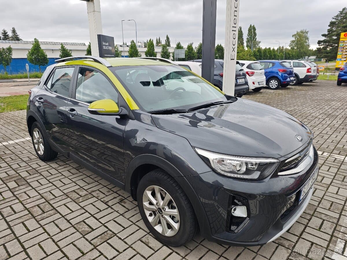2019 Kia STONIC - 8