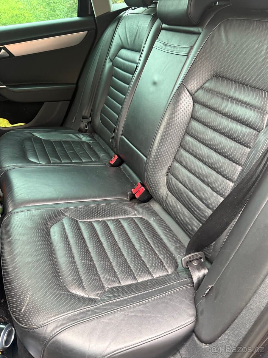 2013 Volkswagen PASSAT - 8