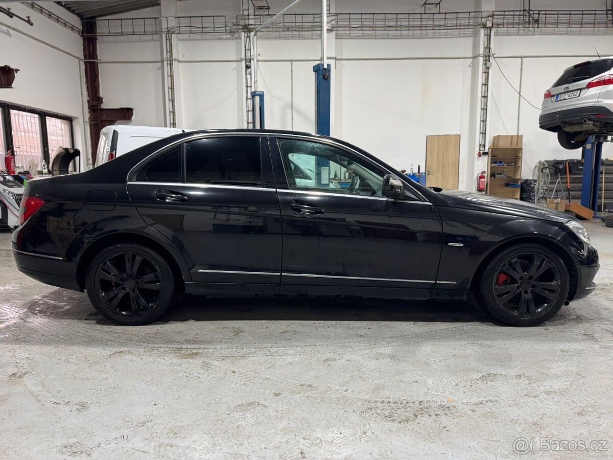 2007 Mercedes-Benz C-CLASS - 8