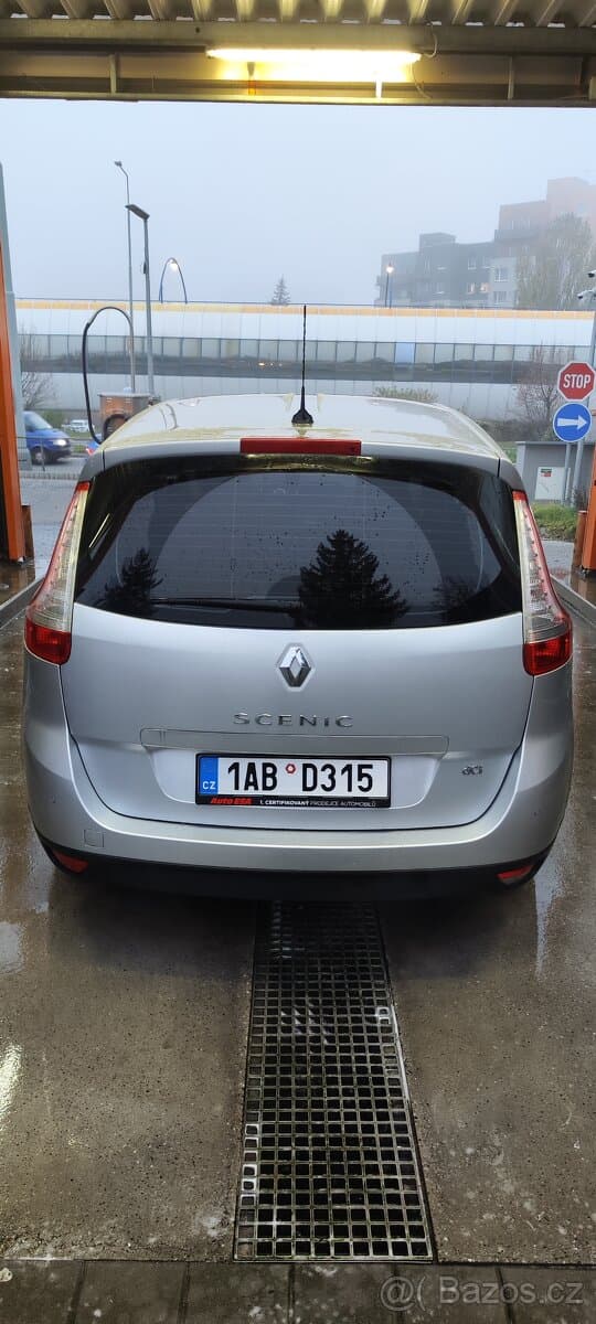 Renault SCENIC - 8