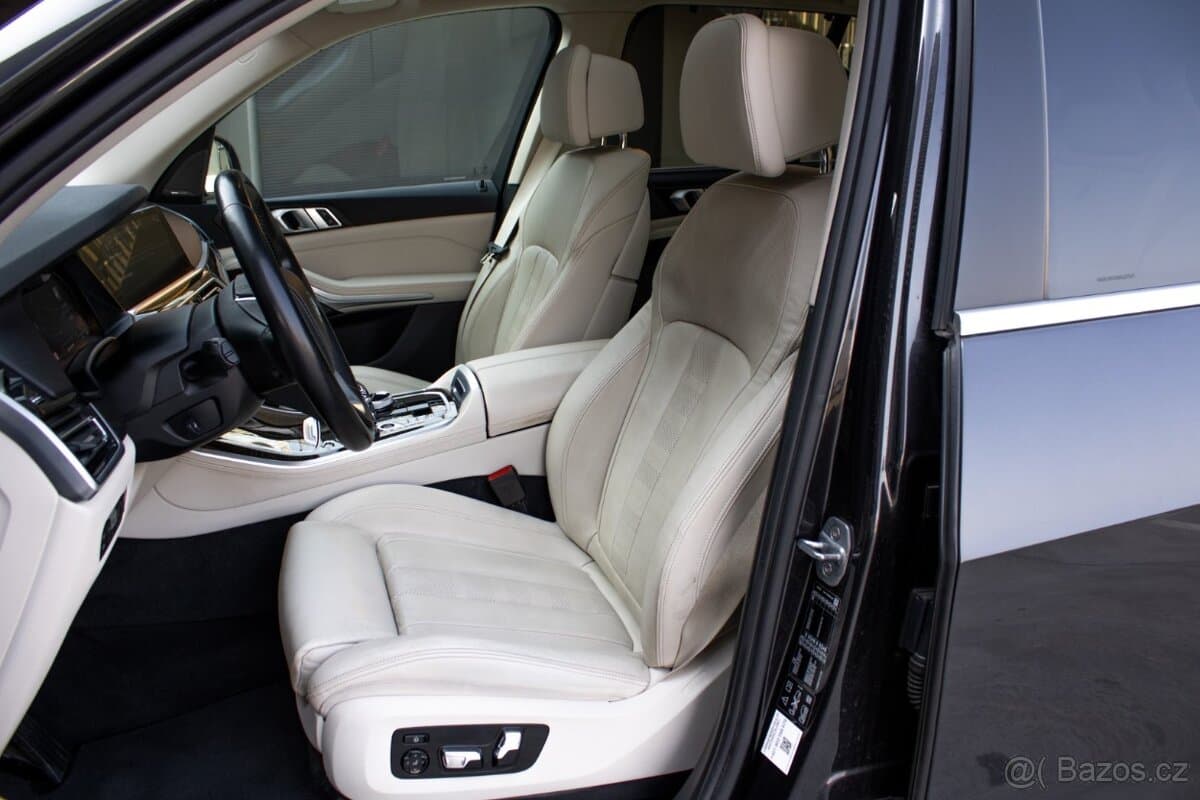 2019 BMW X5 - 8
