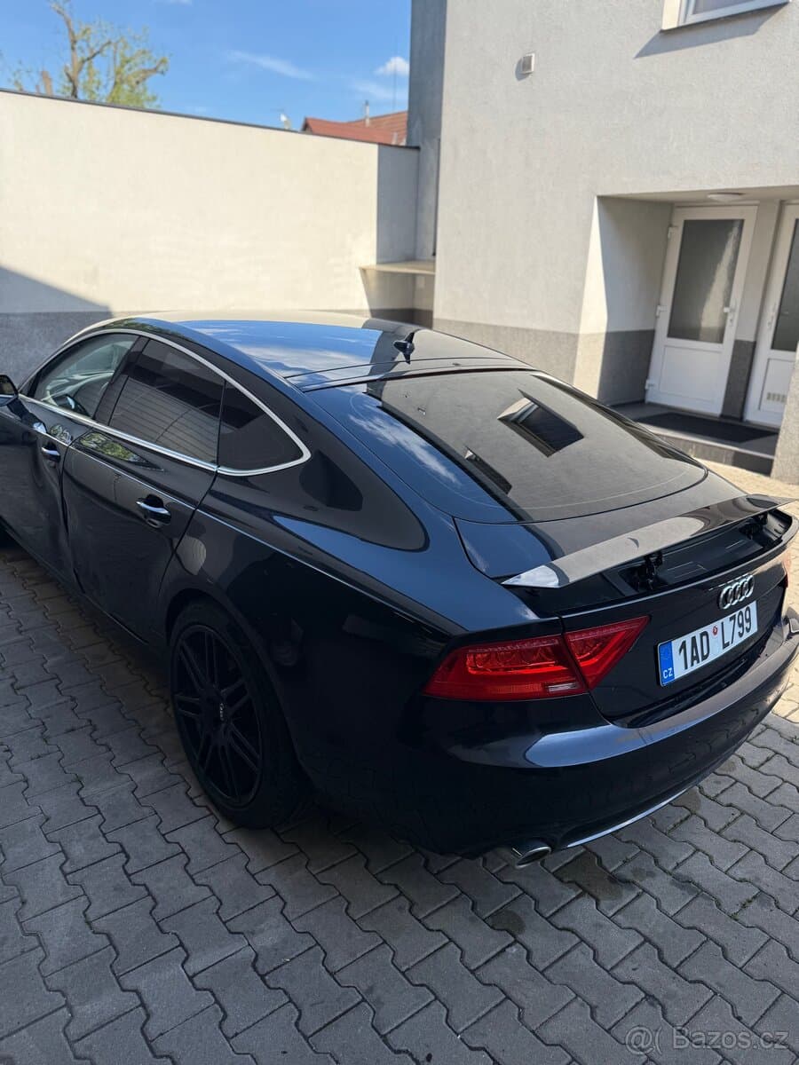 2010 Audi A7 - 8