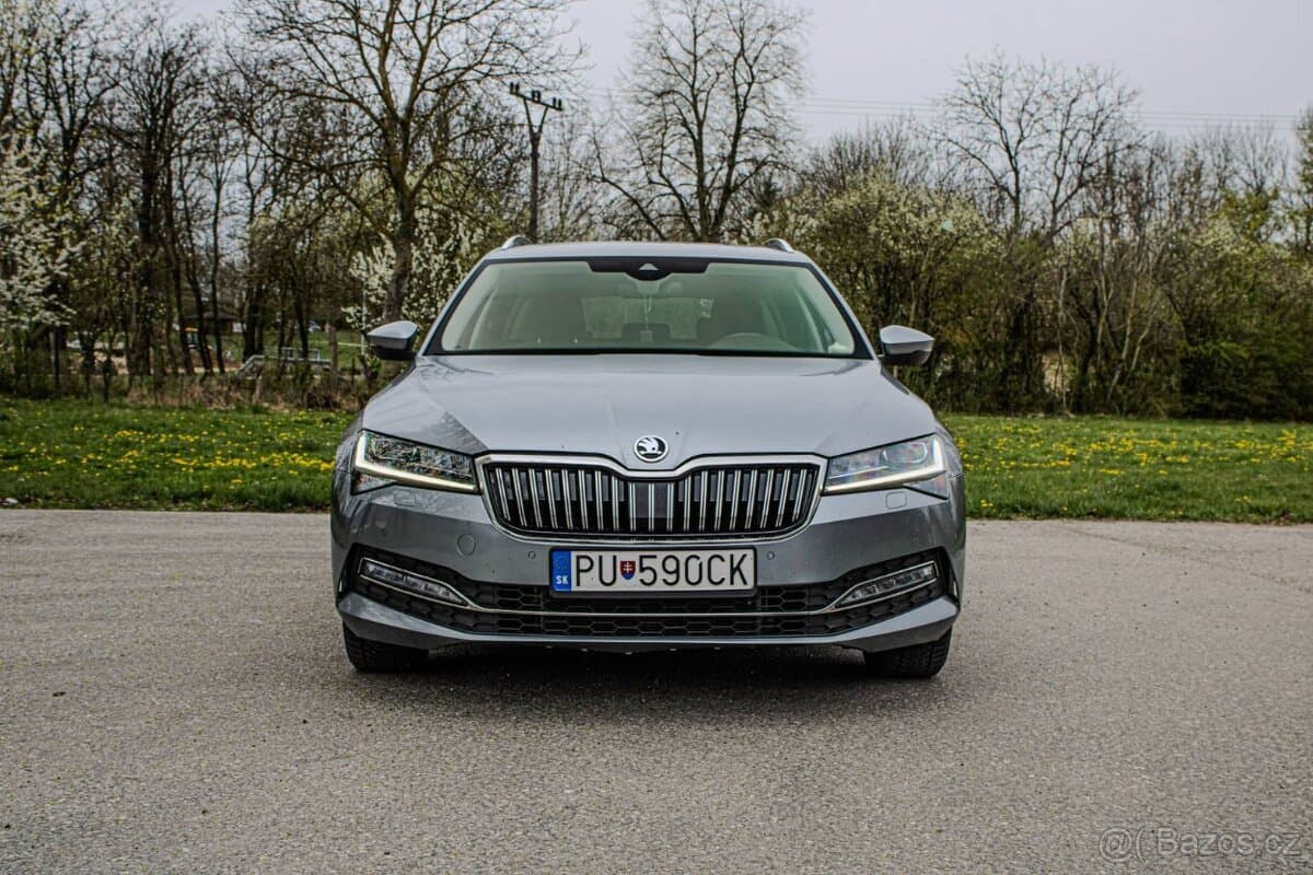 2021 Škoda SUPERB - 8
