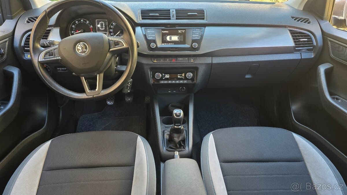 2016 Škoda FABIA - 8