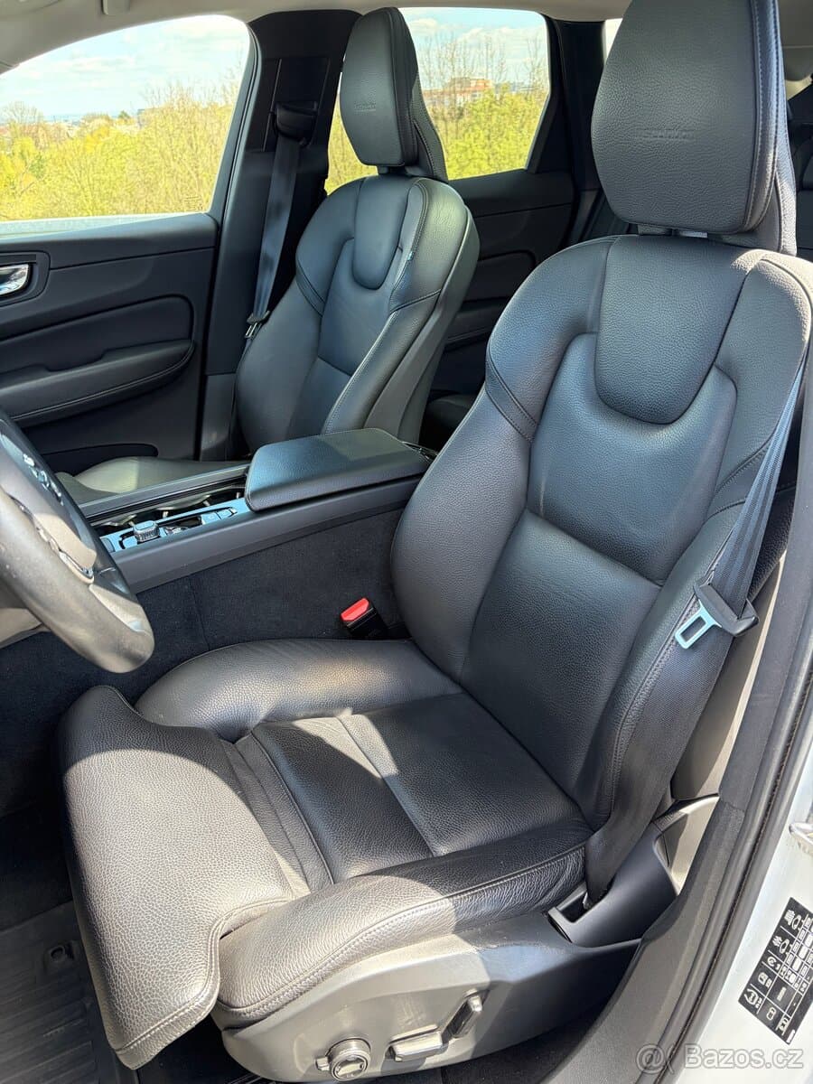 2019 Volvo XC60 - 8