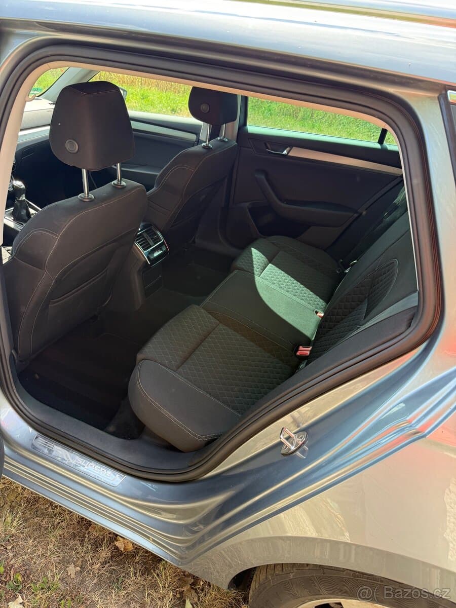 2016 Škoda SUPERB - 8