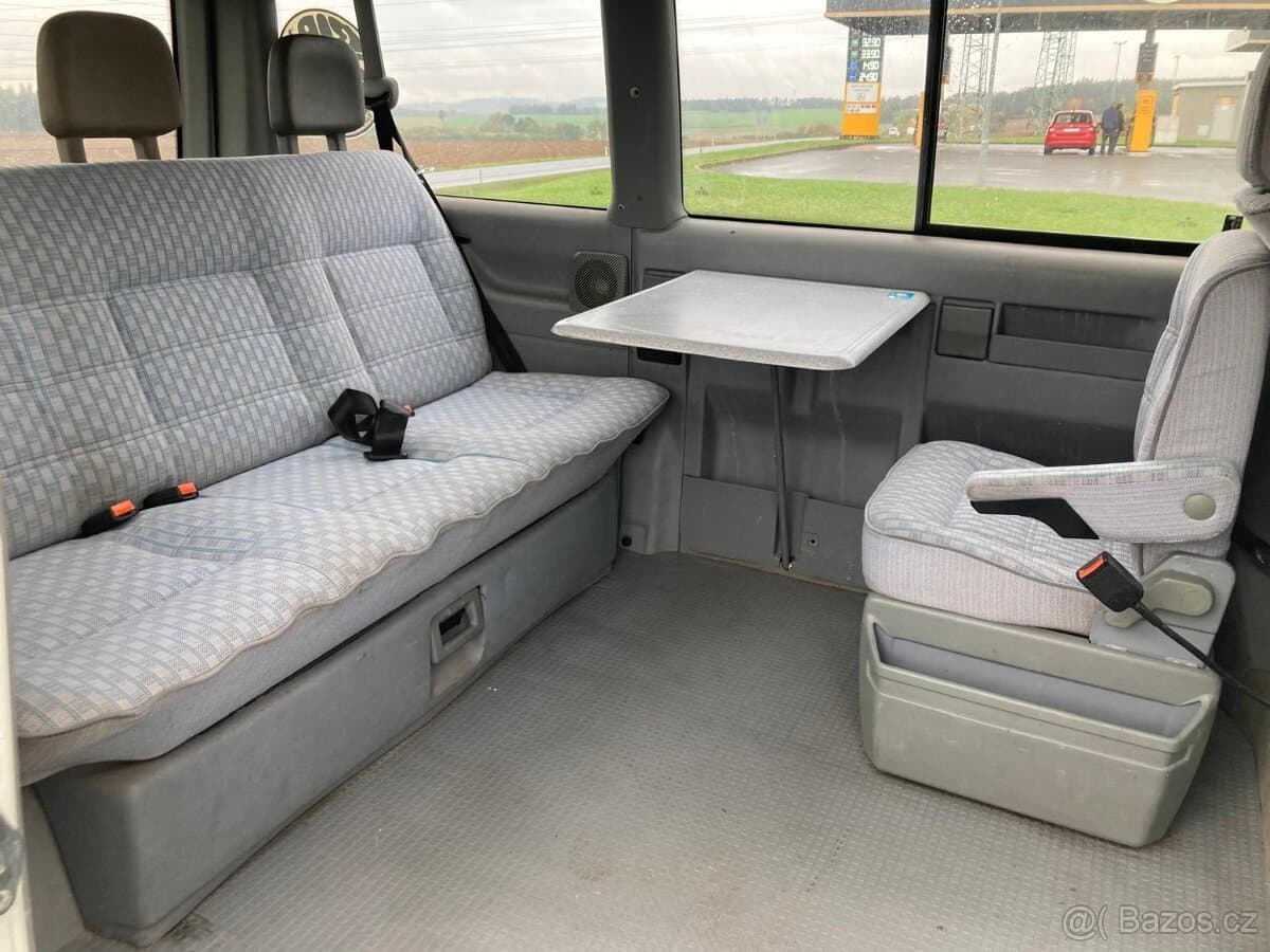 1992 Volkswagen MULTIVAN - 8