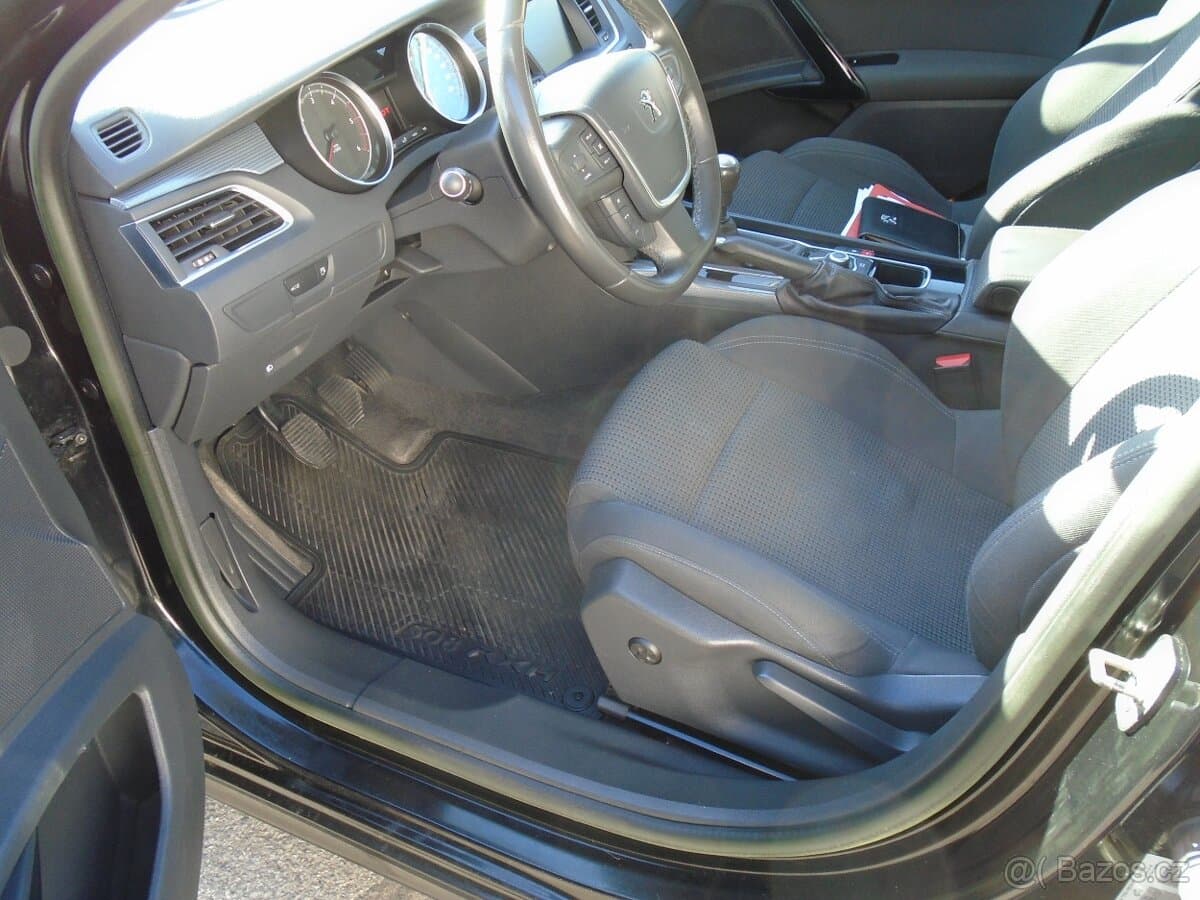 Peugeot 508 - 8