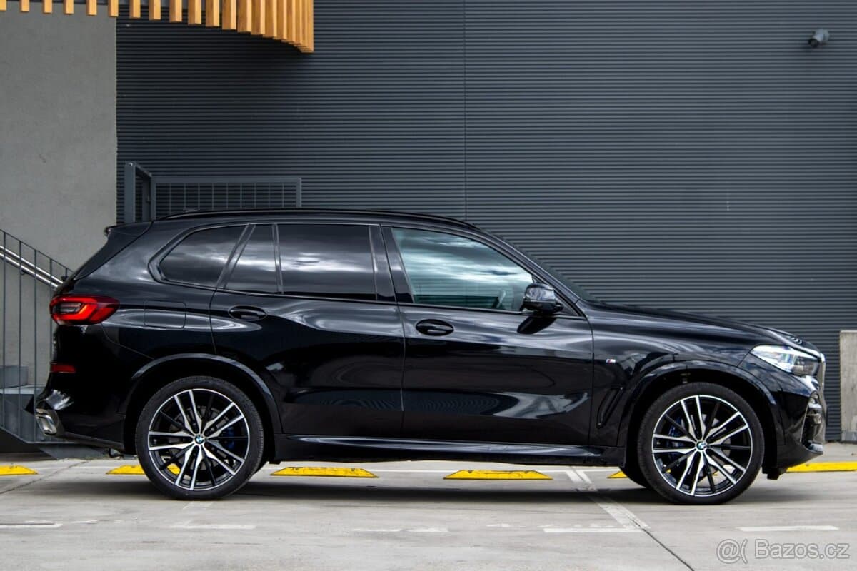 2022 BMW X5 - 8