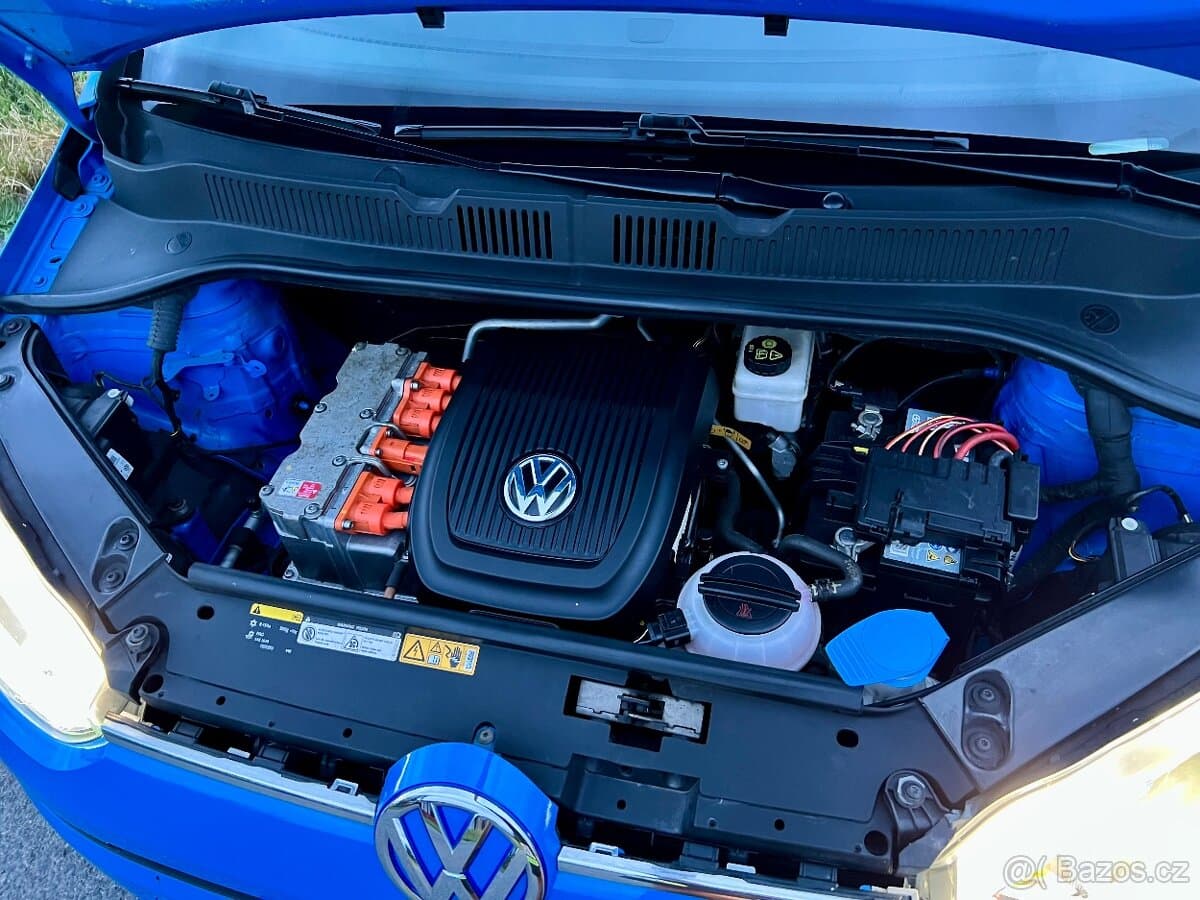 2014 Volkswagen UP! - 8