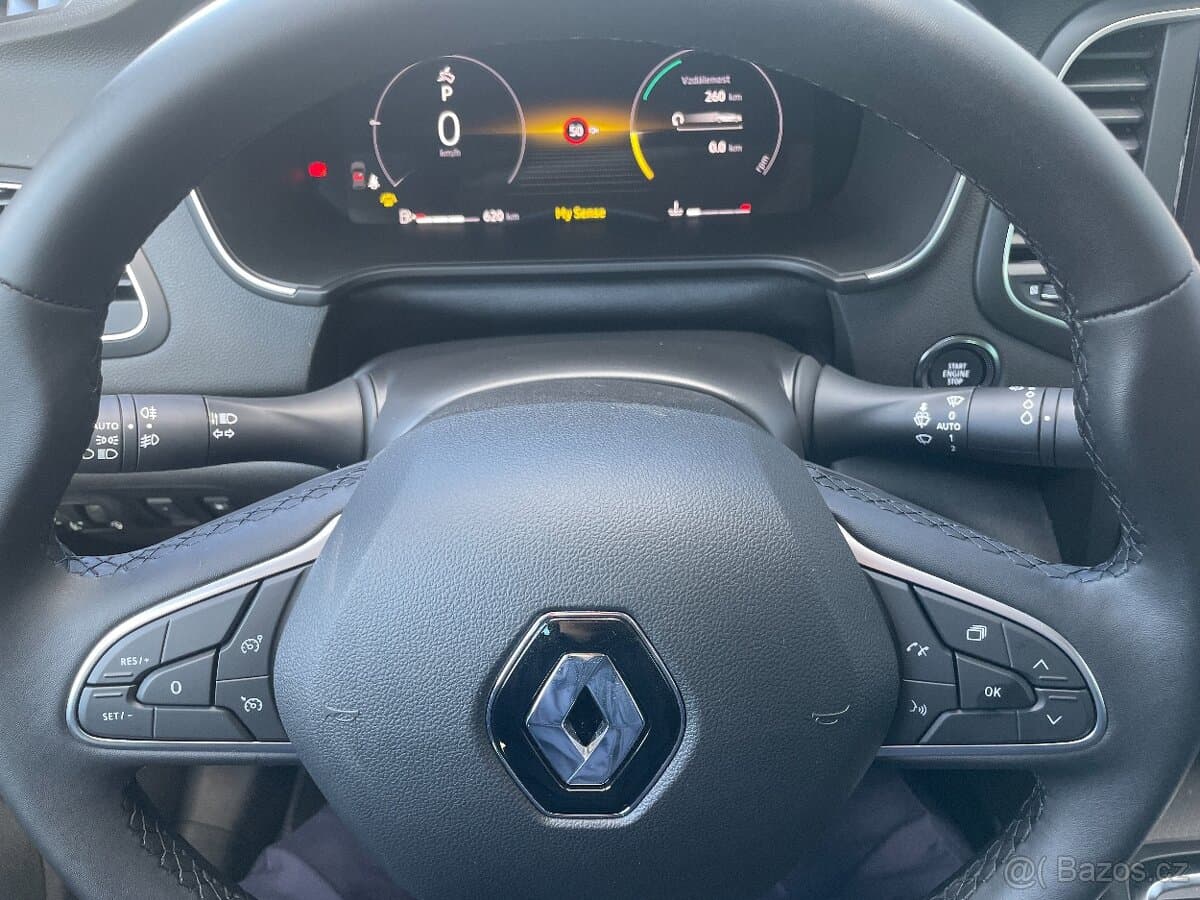 2025 Renault MEGANE - 8
