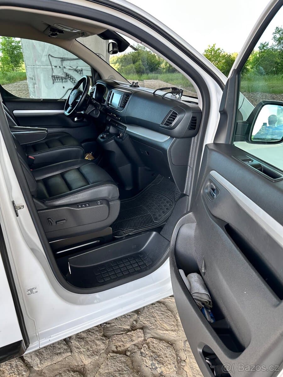 2020 Toyota PROACE - 8