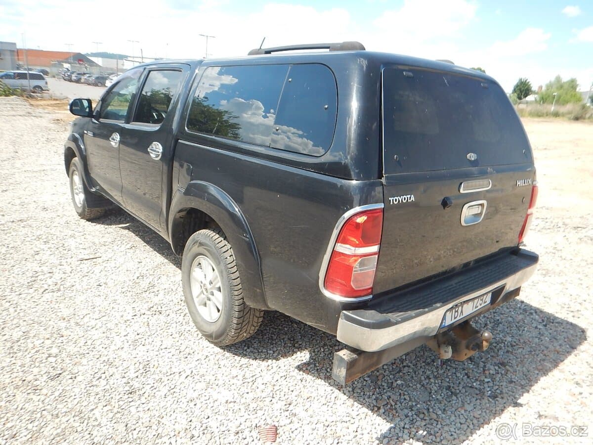 2012 Toyota HILUX - 8