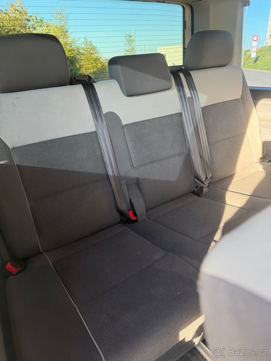 2010 Volkswagen MULTIVAN - 8