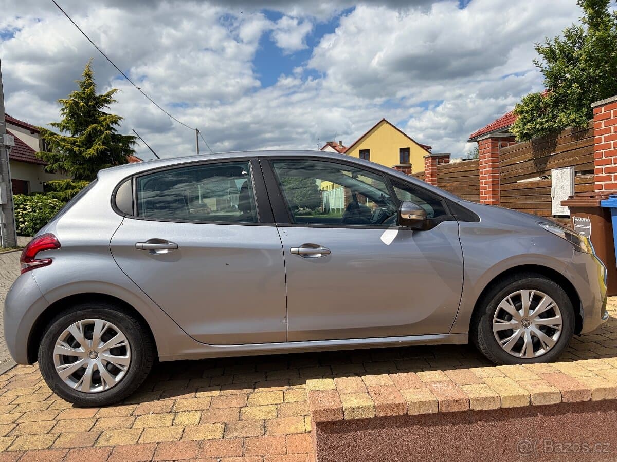 2019 Peugeot 208 - 8
