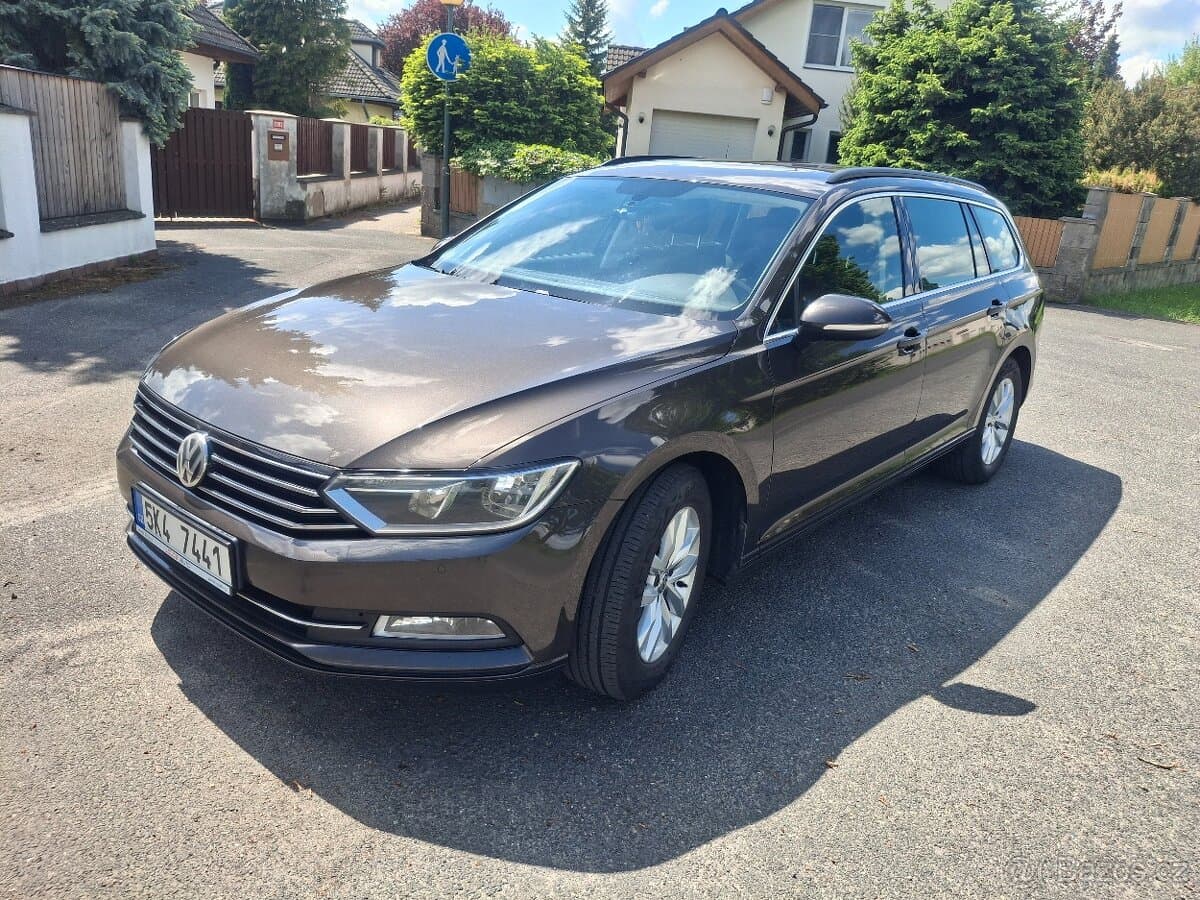2016 Volkswagen PASSAT - 8