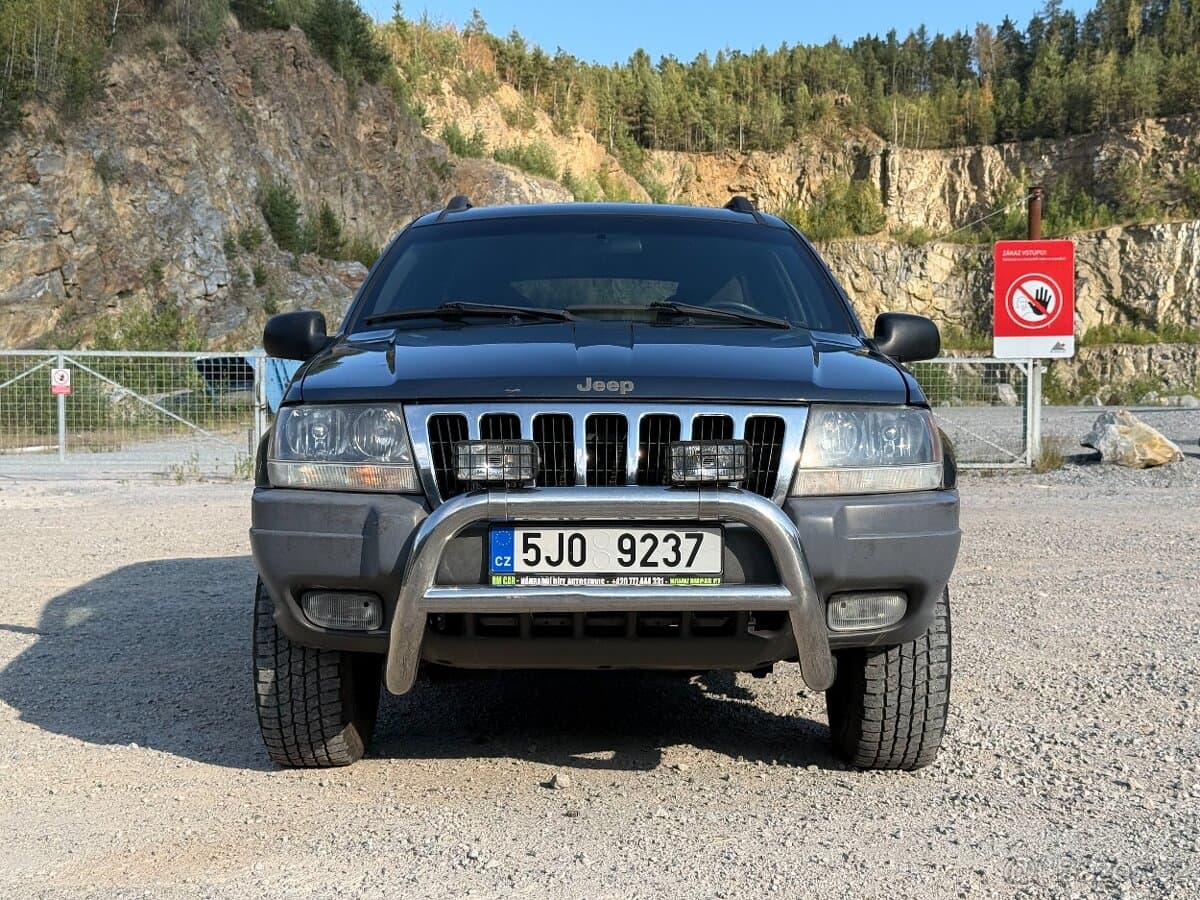 Jeep CHEROKEE - 8