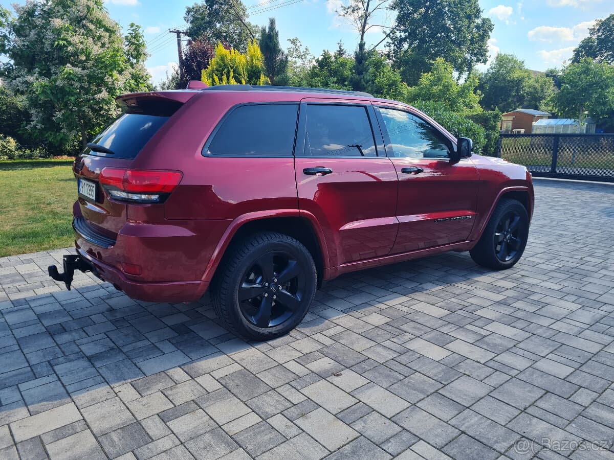 2014 Jeep CHEROKEE - 8