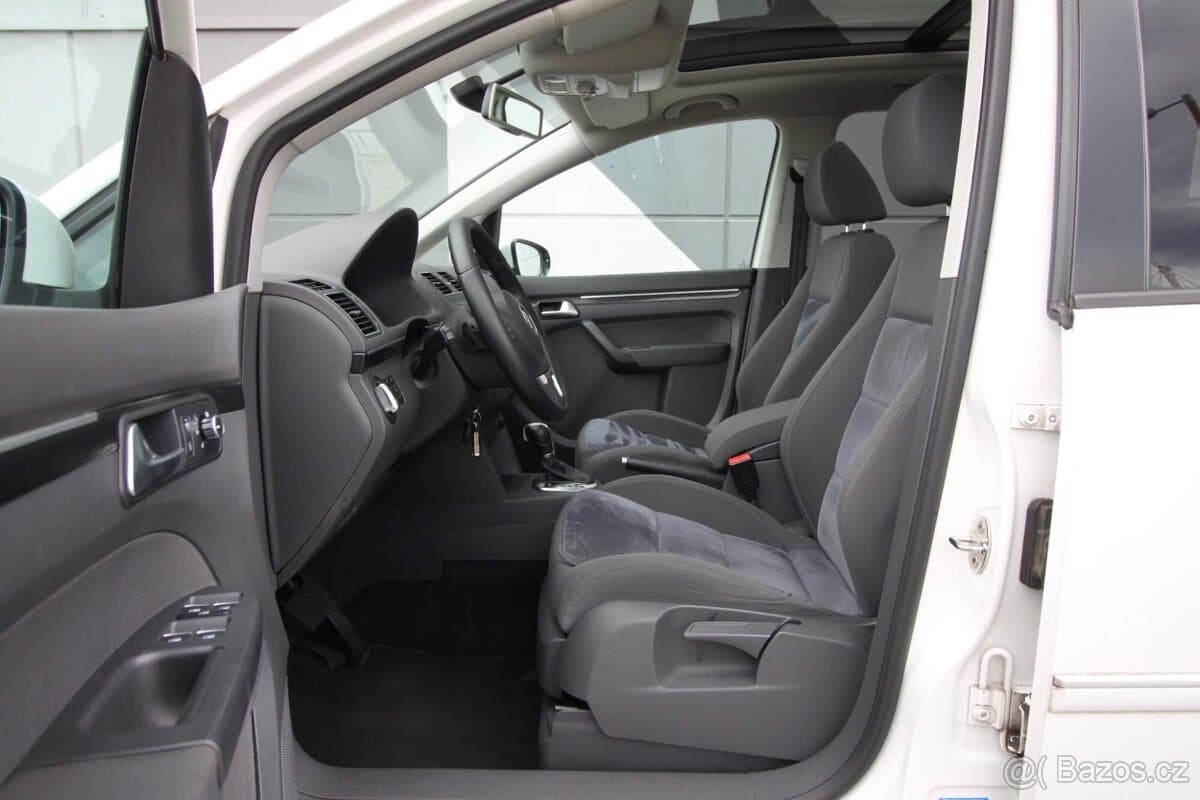 2010 Volkswagen TOURAN - 8